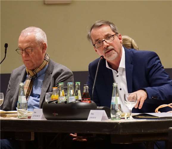 Vergeblich warb der SPD Fraktionsvorsitzende Sven Lefkowitz für den Antrag seiner Fraktion zum Starkregen.Fotos: FF