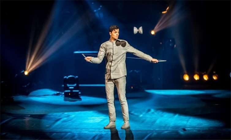 Vergessen Sie alle Vorurteile gegenüber diesem alten Kinderspielzeug – Guillaume wird Sie eines Besseren belehren. Foto: Laurent Bugnet/Lapin Blanc Pictures