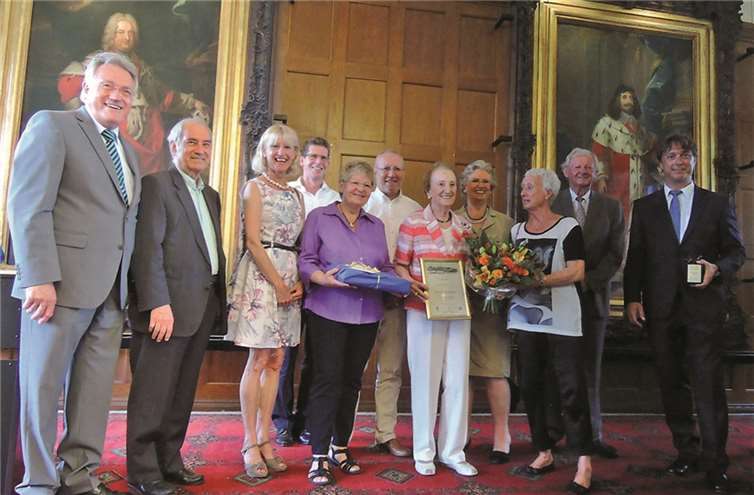 Verhülsdonk im Kreise der CDU-Stadtratsfraktionsmitglieder. BSB