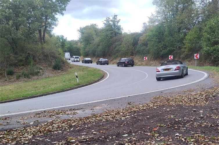Verkehr im Blick: Der Straßenabschnitt zwischen Virneburg und Mayen gehört zu den Verkehrsverbindungen, die im Zusammenhang mit dem Nürburgring-Verkehr näher betrachtet werden sollen.