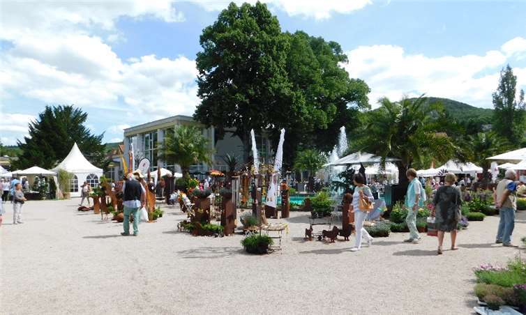 Verlängerte Öffnungszeiten und eine vergrößerte Parkfläche sorgen für mehr Abstand. Fotos: LebensArt