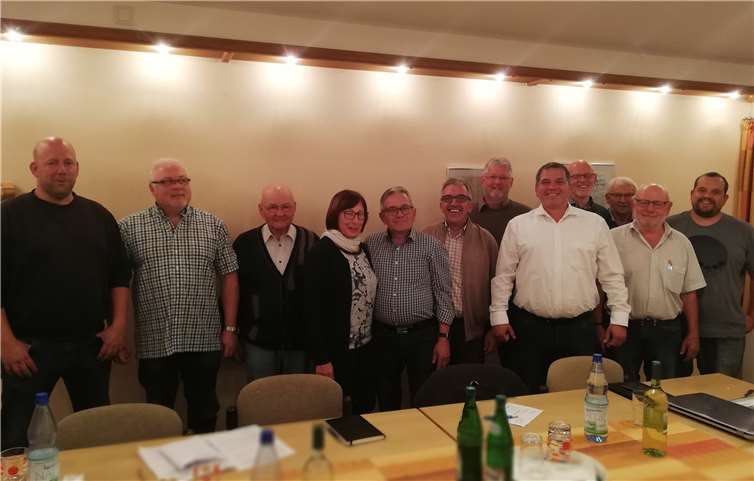 Versammlung der Mitglieder des CDU-Ortsverbandes Macken im Dorfgemeinschaftshaus.