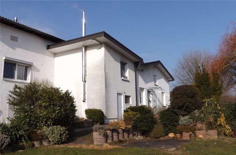 Versammlungssaal von Jehovas Zeugen in Wachtberg.JZ