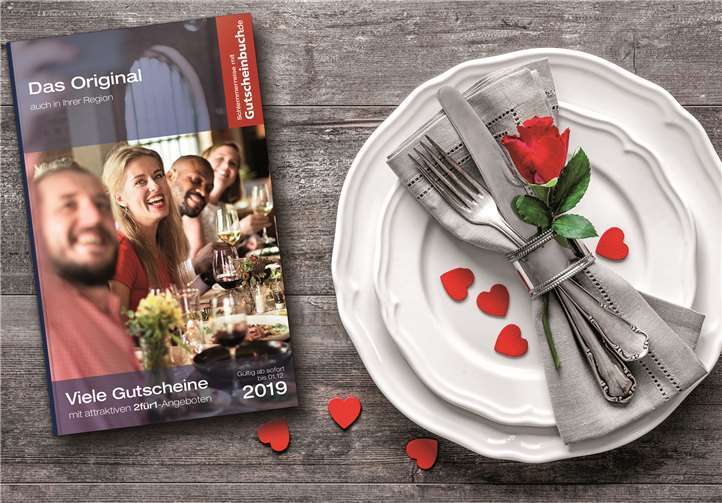 Verschenken Sie zum Valentinstag ein Gutscheinbuch. Foto: Alex Raths
