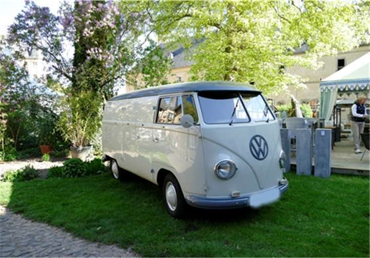 Verschiedene Oldtimer faszinierten Besucher.