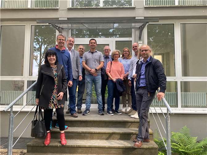 Vertreter der SPD Neuwied erhielten in der Seminarstraße Einblicke in die Arbeit des neu angesiedelten Haus des Jugendrechts unter fachkundiger Begleitung der zuständigen Staatsanwaltschaft, dem städtischen Jugendamt und der Polizeiinspektion Neuwied.  Foto: SPD