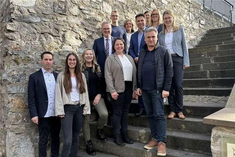 Vertreterinnen und Vertreter der Verbandsgemeinden Kaisersesch, Montabaur, Weißenthurm und Diez kamen zusammen, um die ersten Meilensteine in dem vom Land Rheinland-Pfalz geförderten Projekt im Bereich Prozessmanagement zu planen. Foto: VGV Kaisersesch/Martina Vogel