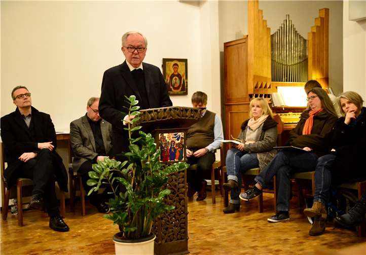 Vesper in Gedenken an P. Richard Henkes in der Unterkirche der Philosophisch-Theologischen Hochschule Vallendar (PTHV). Timo Michael Keßler
