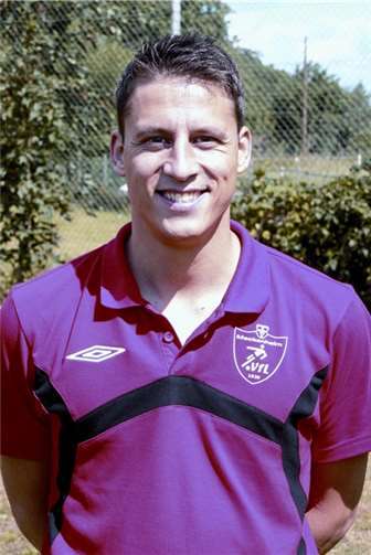 VfL-Trainer Christian Kehlenbach und sein Team befinden sich nach der 0:2-Niederlage gegen Ennert-Küdinghoven mitten im Abstiegskampf. -StS-