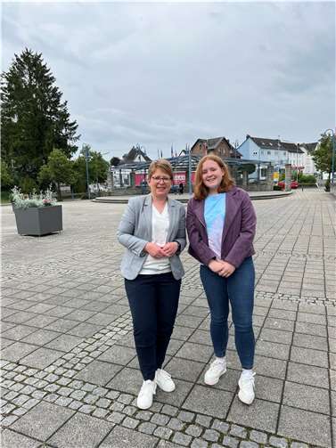 Victoria Bach mit Dr. Tanja Machalet (li). Foto: Wahlkreisbüro Dr. TanjaMachalet