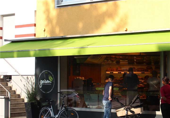 Viel Andrang herrschte in der neuen Filiale der Bäckerei Geisen schon in der ersten Woche nach der Eröffnung. ADE