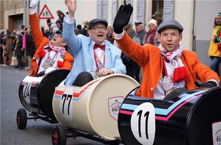 Viel Applaus gab es für die erste Weiser Fassparade