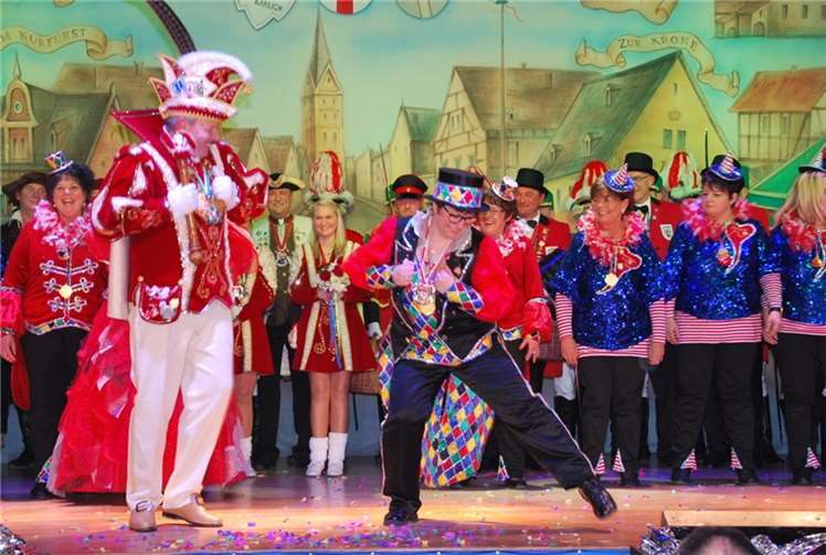 "Viel Betrieb" herrschte auf der Bühne.  privat