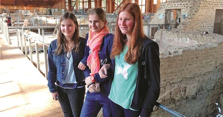 Viel Informatives über die Römer und ihre Kultur erfuhren die Schüler bei ihrer Latein-Exkursion.privat