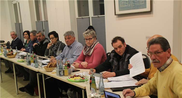 Viel Kritik an der Haushaltsführung Bad Breisigs kam von der SPD (links mit dem Fraktionsvorsitzenden Bernd Lang) sowie von Robert Hoß (Freie Wähler, rechts außen).