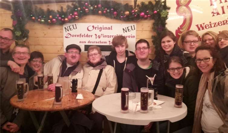 Viel Spaß hatte die Gruppe auf dem Weihnachtsmarkt in Bonn.privat