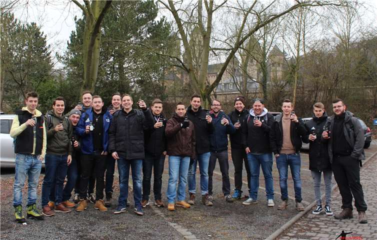Viel Spaß hatte die erste Mannschaft der Sportvereinig-Burgbrohl bei ihrer Winterwanderung. René Loth