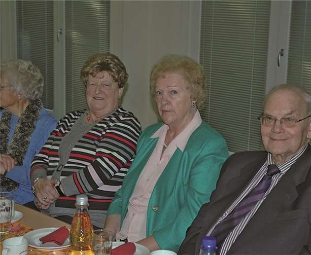 Viel Spaß hatten die Seniorinnen und Senioren auf dem AWO-Fest.