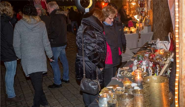 Viel Weihnachtliches war auf dem Plätzchenmarkt im Angebot. -WT-