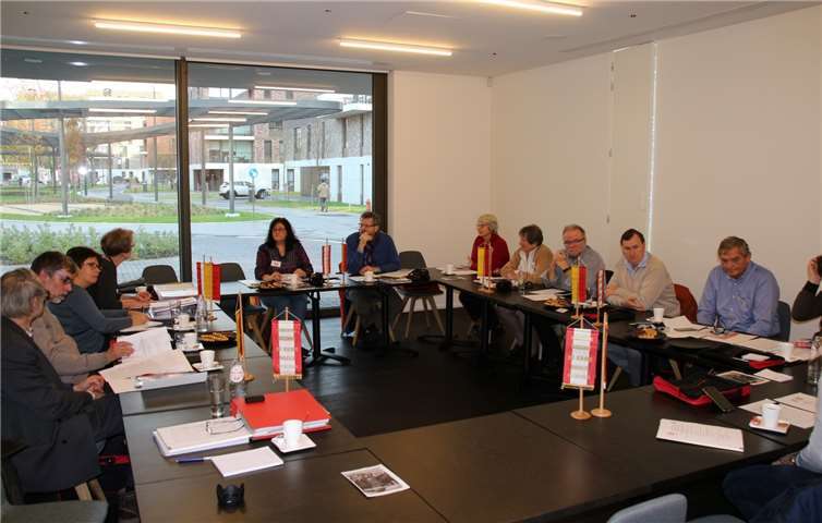 Viel zu besprechen hatten die Teilnehmer beim Treffen der Partnerschaftskomitees für das Jubiläumsjahr 2017. privat