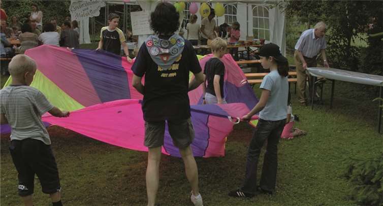 Viele Aktionen, gerade für Kinder, locken zum Pfarrfest in Leimersdorf an Fronleichnam. privat