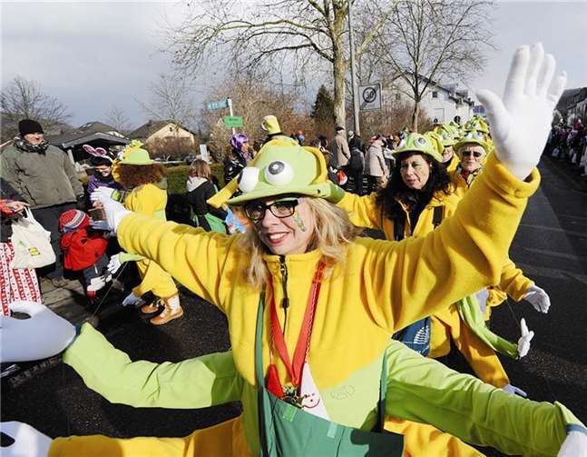 Viele Arme können auch viele Kamelle schmeißen.