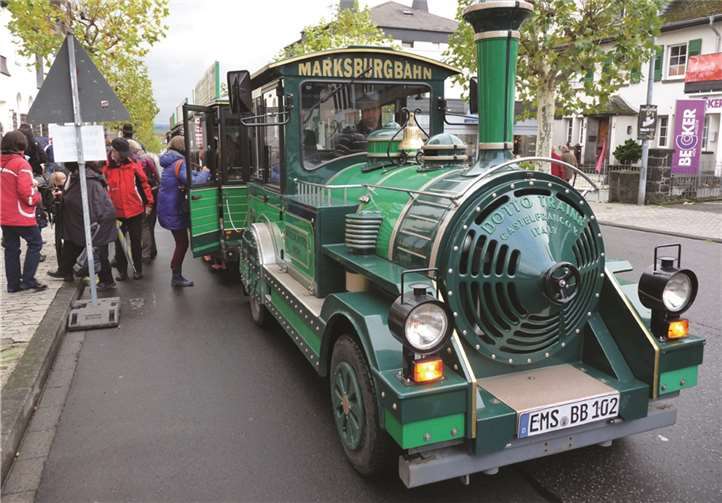 Viele Besucher des Bratapfelsonntags nahmen an der Rallye teil. FRE