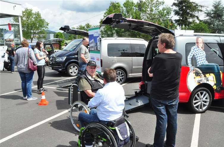 Viele Besucher kamen zum Handycap Day bei Scherer, um sich zu informieren.