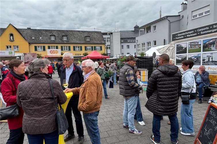 Viele Besucher lockte es auf den Bauern- und Gartenmarkt.  Foto: privat