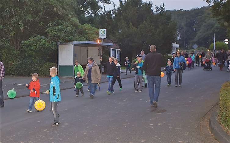 Viele Ehlscheider waren mit ihren Kindern unterwegs.