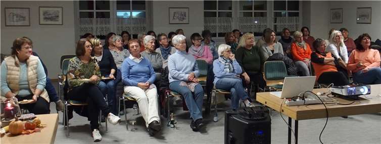 Viele Frauen waren der Einladung gefolgt und die Erwartungen wurden nicht enttäuscht.  Foto: privat