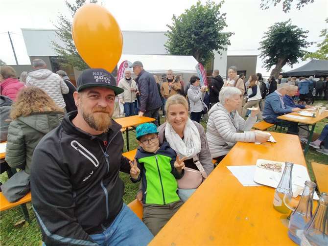 Viele Gäste waren nach Mertloch gekommen.