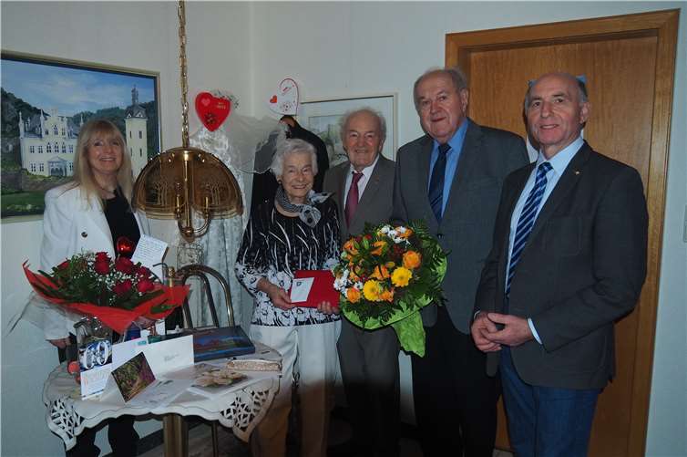 Viele Gratulanten waren zur Diamantenen Hochzeit des Ehepaares Goerke gekommen. Foto: Stadt Bendorf am Rhein