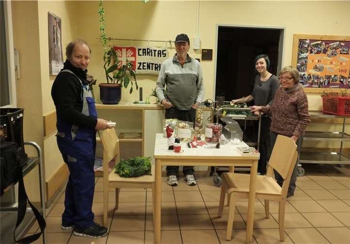 Viele Hände - schnelles Ende!Caritas Zentrum, Mendig