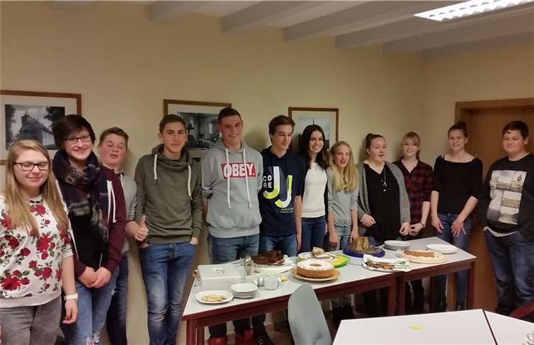 Viele Jugendlichen folgten der Einladung in den Jugendraum. Privat