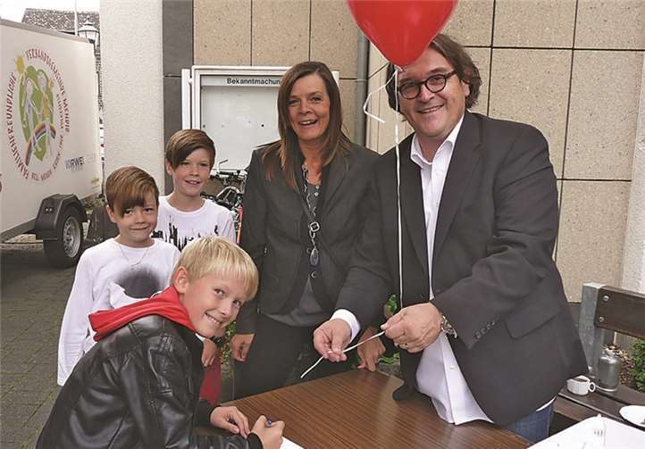 Mehr als nur ein Verwaltungssitz Viele Kinder nahmen an dem Preisrätsel teil, das für die Sieger tolle Gewinne bereithielt.