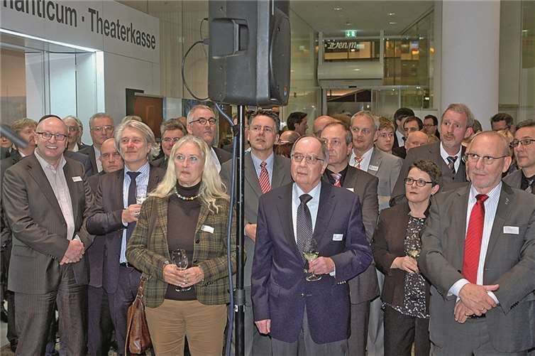 Viele Persönlichkeiten aus dem Wirtschaftsleben und der Kommunalpolitik besuchten den städtischen Empfang.