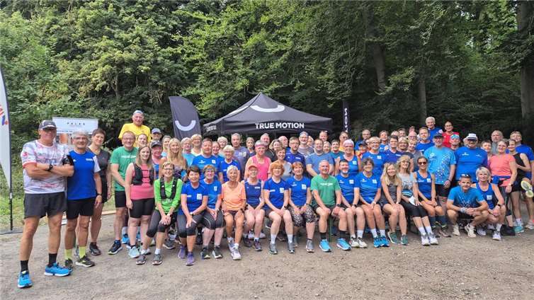 Viele Sportler der LG Laacher See nutzen das Angebot von Intersport Krumholz, um die neuen True Motion Laufschuhe zu testen.  Foto: Karin Breslauer