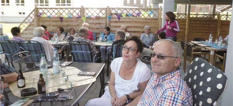 Viele ehrenamtliche Helfer waren der Einladung gern gefolgt. privat