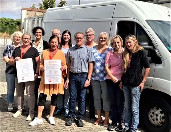 Viele zufriedene Gesichter. Der Tafeltag in Mayen, Mendig und Kottenheim war ein voller Erfolg.  Foto: Caritas