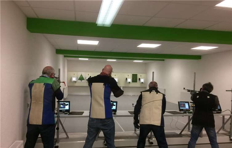 Vier Pokaltitel, elf Bezirksmeistertitel und fünf Diözesanmeistertitel gehen nach Vallendar.privat