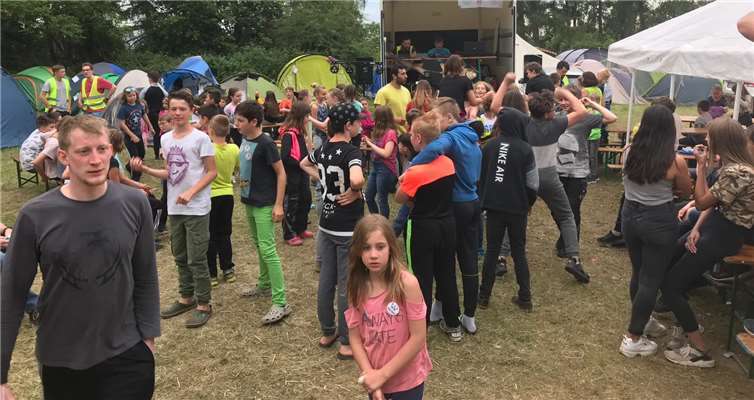 Vier Tage herrschte reges Treiben auf dem Sportplatz in FeldkirchenFoto:JCN