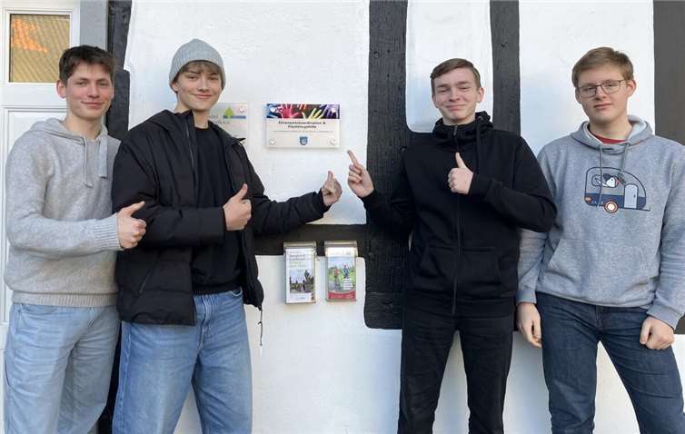 Vier Wochen arbeiten Tillmann, Tjark, Simon und Ferdinand im Rahmen ihres Sozialpraktikums im Bereich der Ehrenamtskoordination in der Gemeinde Wachtberg. Foto: Gemeinde Wachtberg