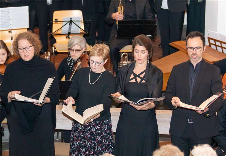 Vier der Solisten: Ingeborg Schilling, Ursula Hensle, Sandra Schares und Nico Heinrich.