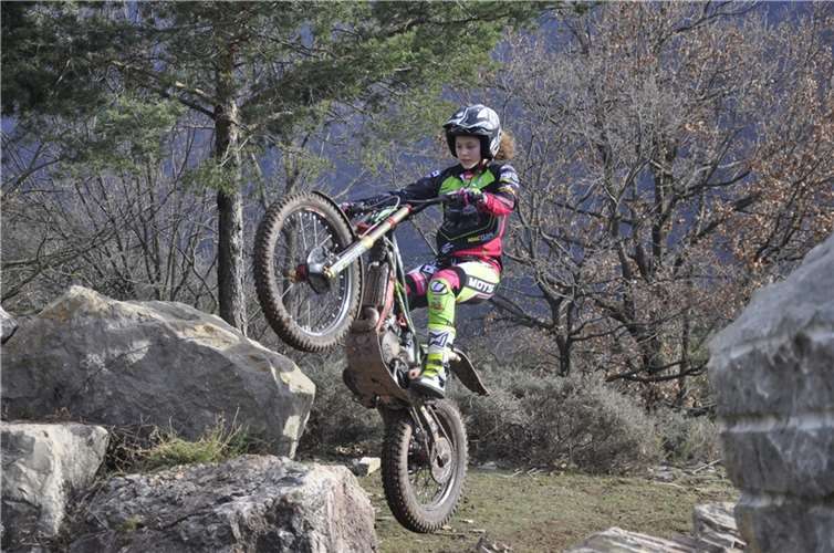 Vierfache Deutsche Meisterin und zweifache Europameisterin: ADAC Förderkandidatin Theresa Bäuml aus Winningen. Foto: privat