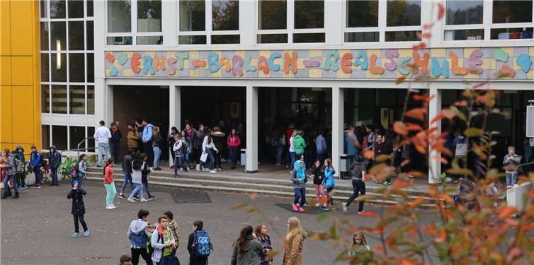 Viert- und Zehntklässler sowie deren Eltern werden sich am 8. Dezember über das Angebot der Schule informieren. Privat