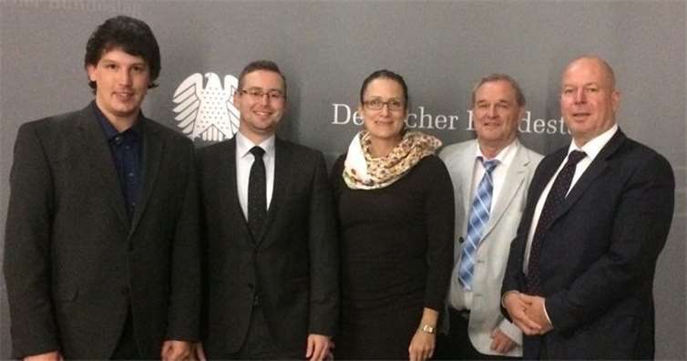 V.l.: Andreas Bleck, Sebastian Münzenmaier, Nicole Höchst, Dr. Heiko Wildberg, Dr. Christian Wirth. privat