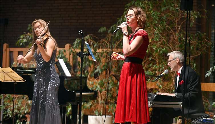 V.l. Anja Borchers, Julia Meißner und Johannes Weiß.-AB-