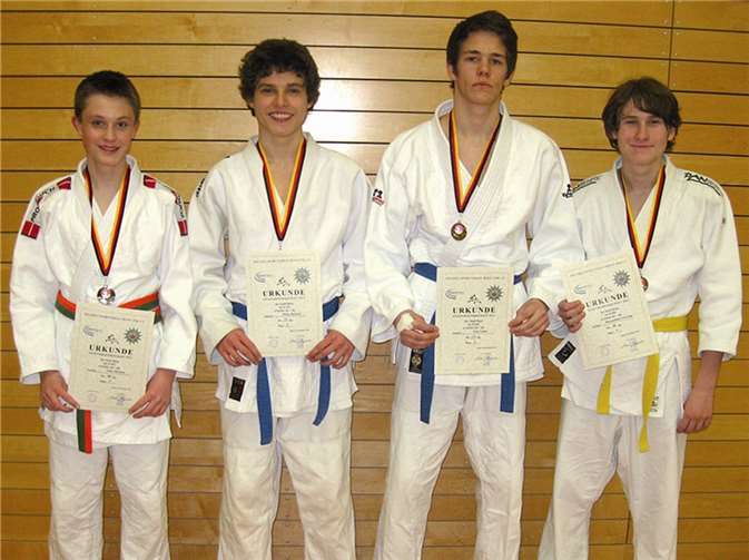 (V.l.) Atila Martens, Philipp Rubach, Tom Linke und Maximilian Gerwing. Privat