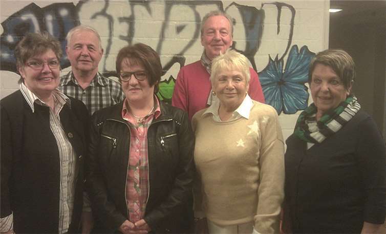 V.l.: Berni Kruse, Jürgen Hein, Kornelia Machmüller, Hubertus Schmitz, Dr. Christine Albrecht und Gisela Fahrentholz.privat